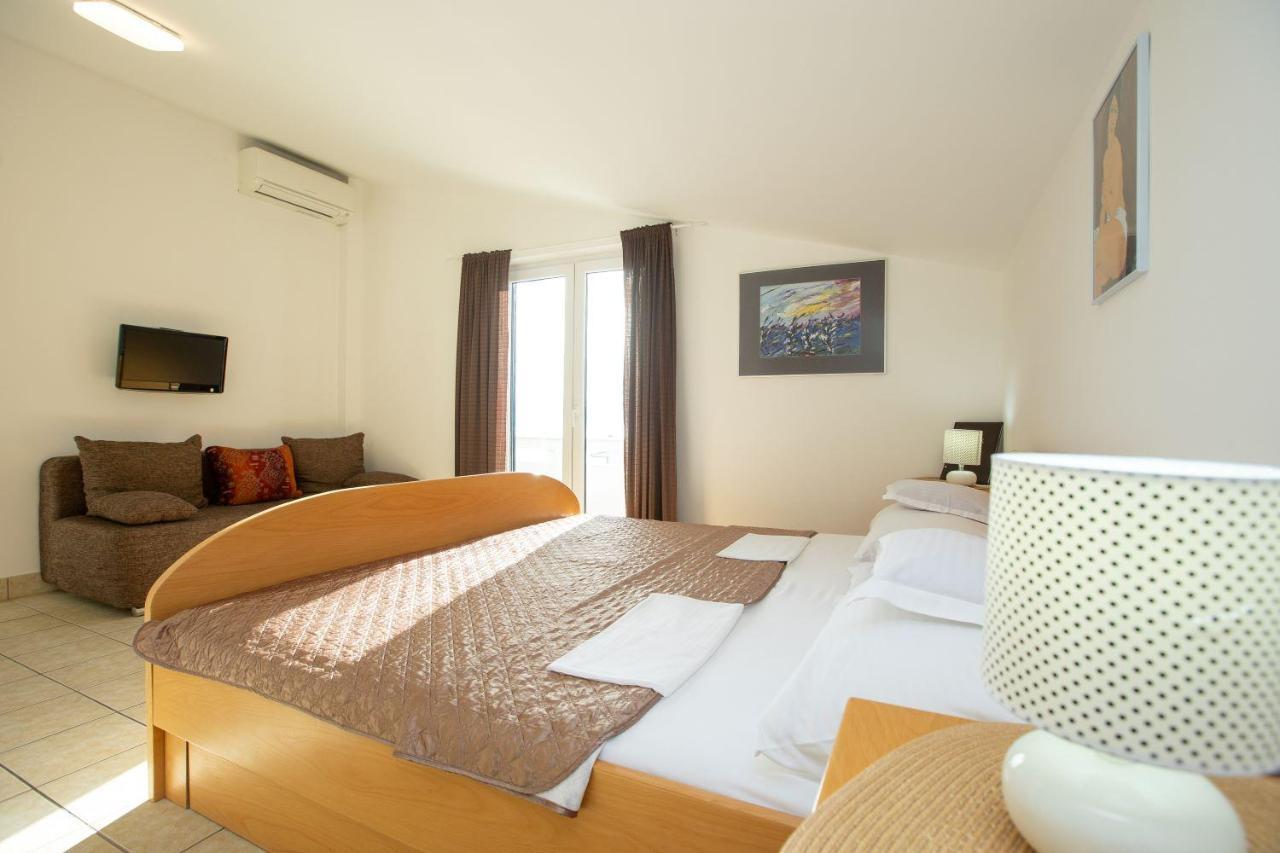 Apartments Mosor Omiš Kültér fotó