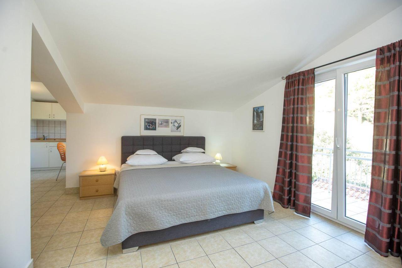 Apartments Mosor Omiš Kültér fotó